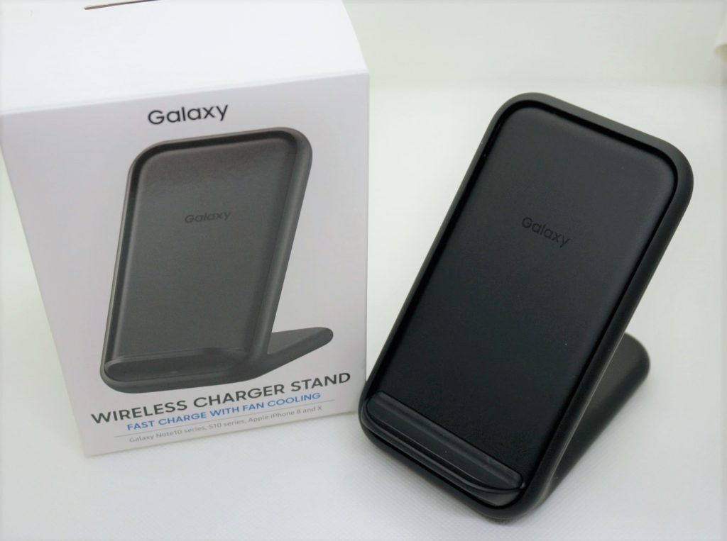 Galaxy Wireless Charger Stand