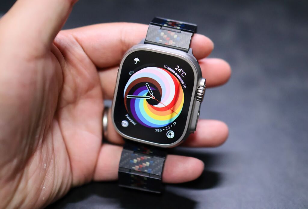 Apple Watch Ultraに装着