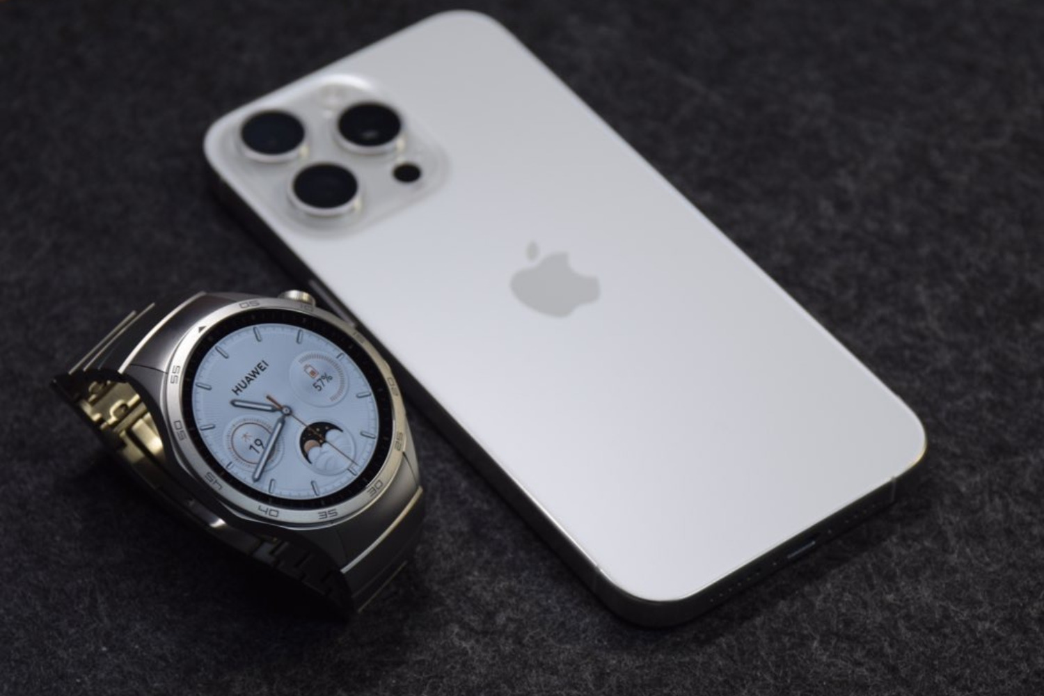 Huawei Watch GT 4 レビュー】iPhoneとAndroidのどちらでも使える高 